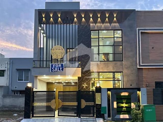 House for sale in لاہور, لاہور ڈویژن