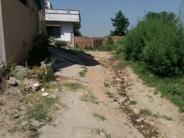 Land for sale in Rasul Nagar, چاہ سلطان