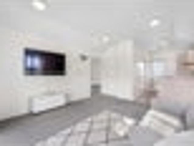 Townhouse for sale in Paremoremo