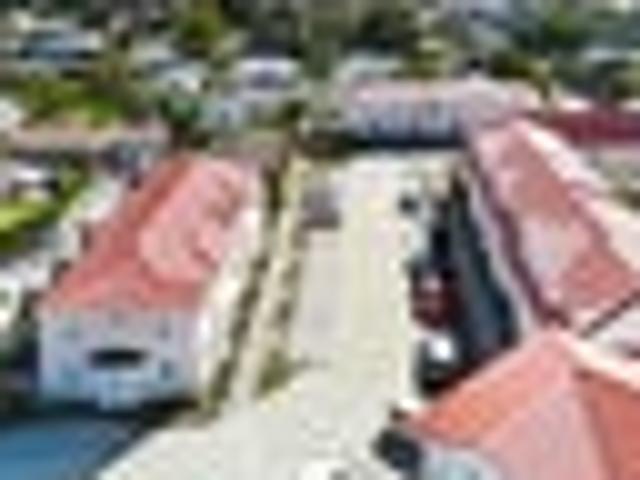 Townhouse for sale in Avondale, Oroua County