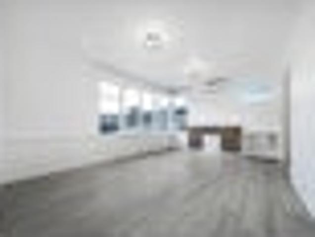 House for sale in New Windsor