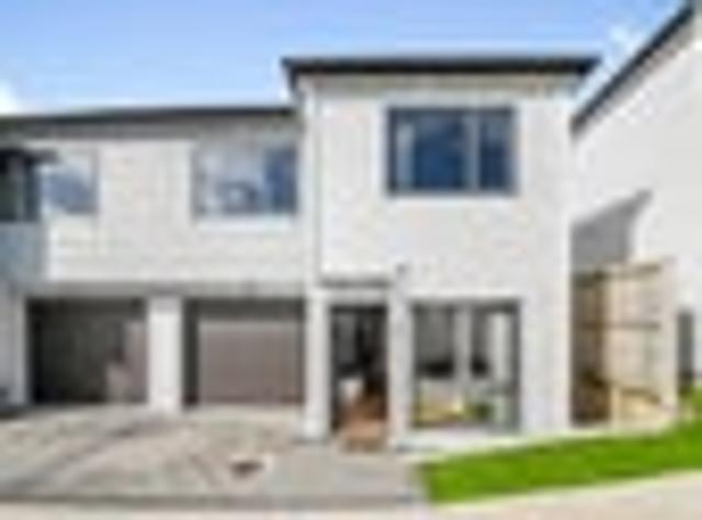 House for sale in Howick