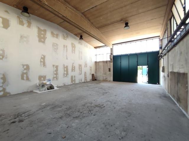 Capannone in affitto a Urgnano, Lombardia