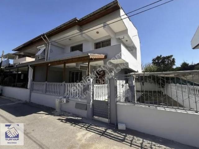 Urla, İzmir içerisinde kiralık Villa