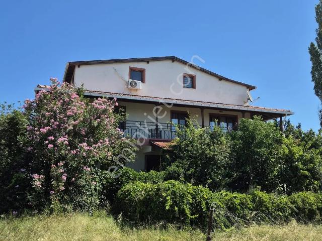 Urla, İzmir içerisinde satılık Villa