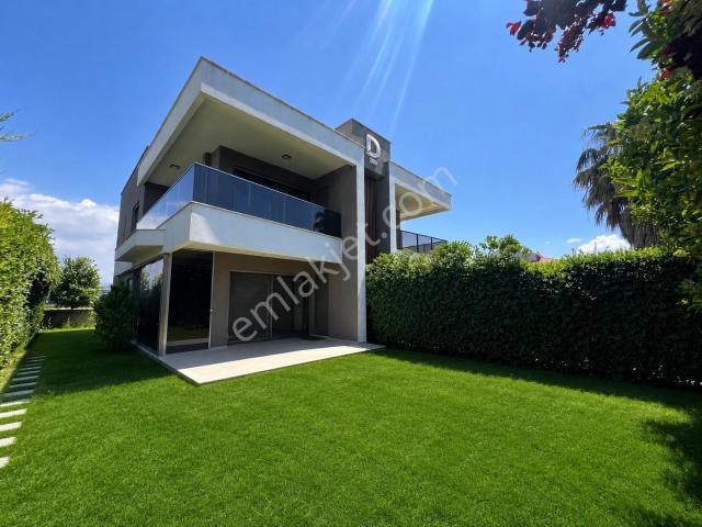 Urla, İzmir içerisinde satılık Villa