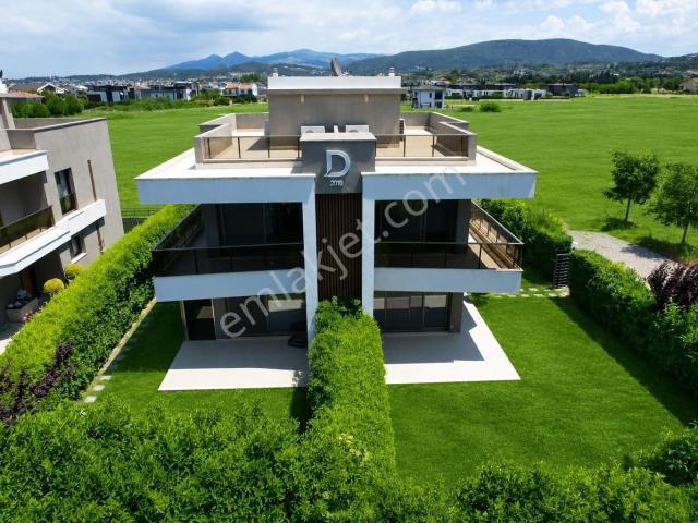 Urla, İzmir içerisinde satılık Villa
