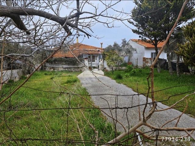 Atatürk Mahallesi, Urla içerisinde satılık Arsa