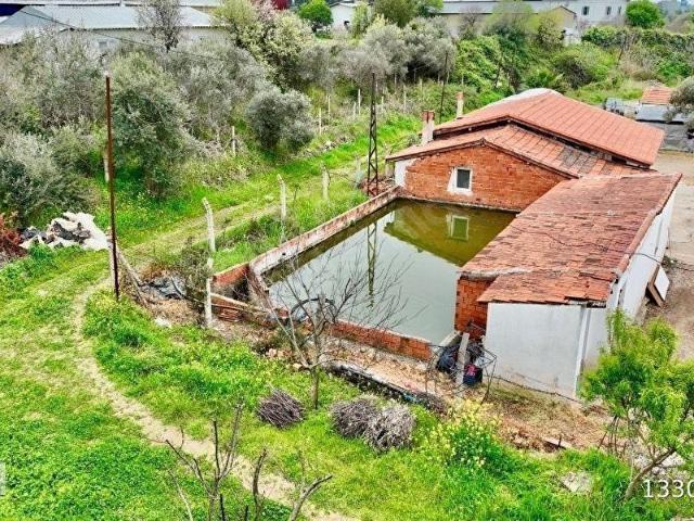 Bademler Mahallesi, Urla içerisinde satılık mülk