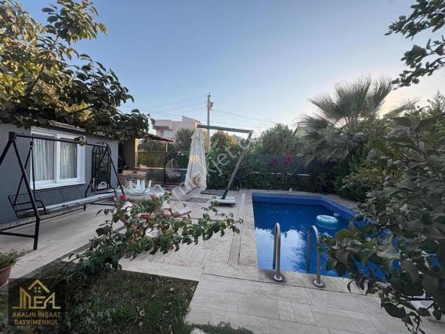 Urla, İzmir içerisinde kiralık Villa