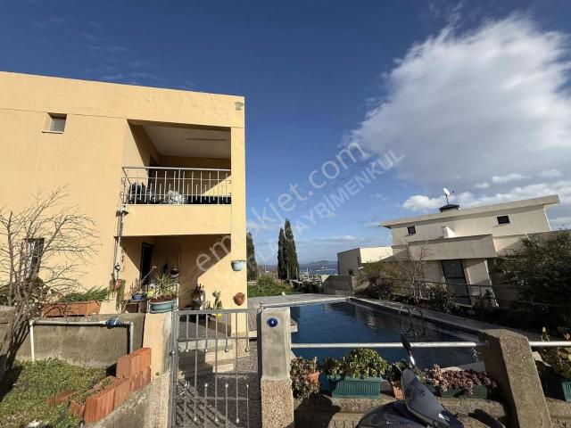 Urla, İzmir içerisinde satılık Villa