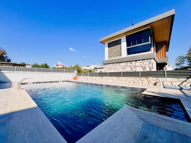 Denizli Mahallesi, Urla içerisinde satılık Villa