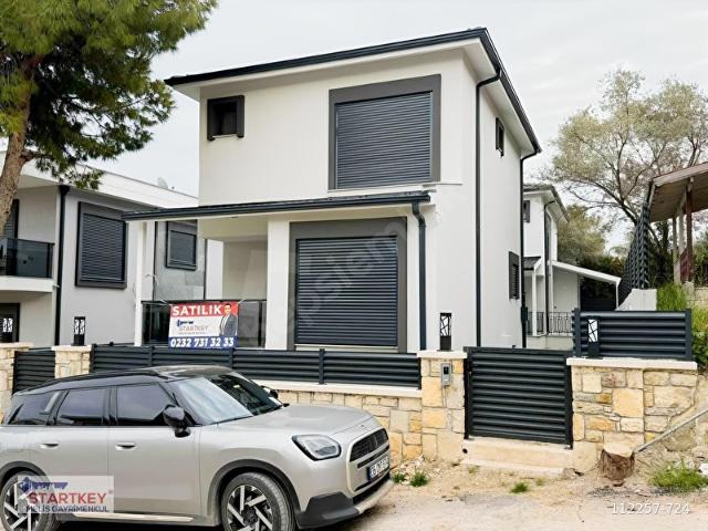 Urla, İzmir içerisinde satılık Villa