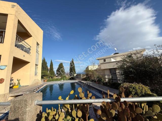 Urla, İzmir içerisinde kiralık Villa