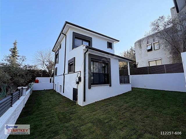 Urla, İzmir içerisinde satılık Villa