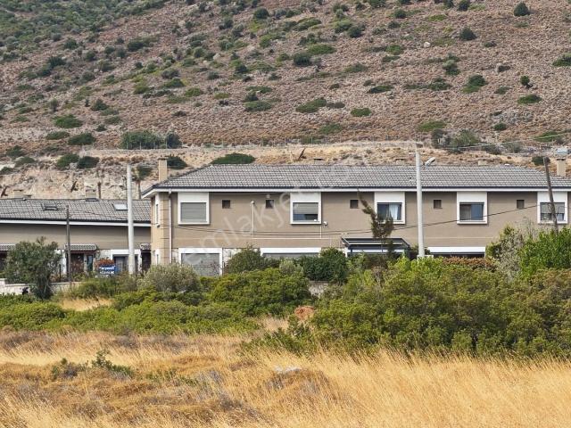 Urla, İzmir içerisinde satılık Villa