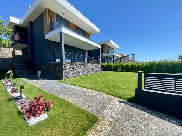 Urla, İzmir içerisinde satılık Villa