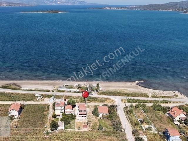 İçmeler Mahallesi, Urla içerisinde satılık Bina