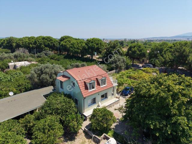 Urla, İzmir içerisinde satılık Villa