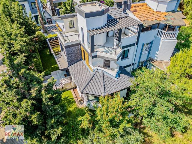 Urla, İzmir içerisinde kiralık Villa