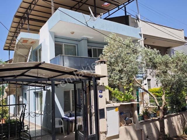 Urla, İzmir içerisinde kiralık mülk