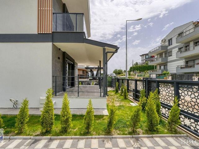 Urla, İzmir içerisinde satılık Villa
