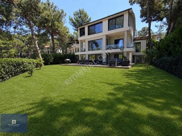 Urla, İzmir içerisinde satılık Villa