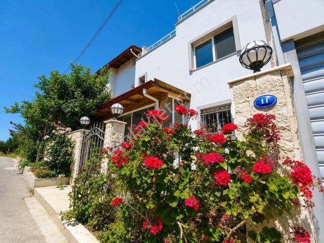 Urla, İzmir içerisinde kiralık Villa