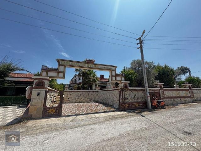 Urla, İzmir içerisinde satılık Villa