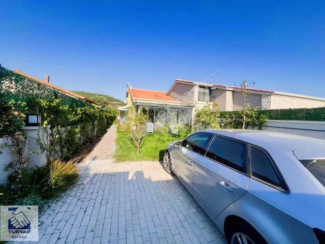 Urla, İzmir içerisinde satılık Villa