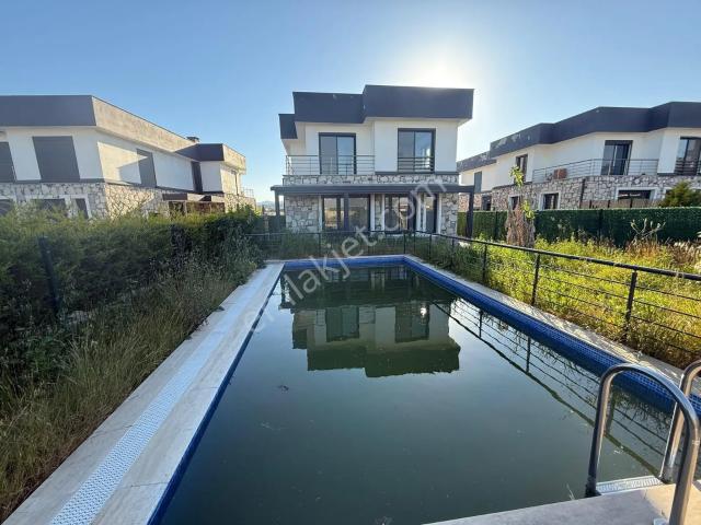 Urla, İzmir içerisinde satılık Villa