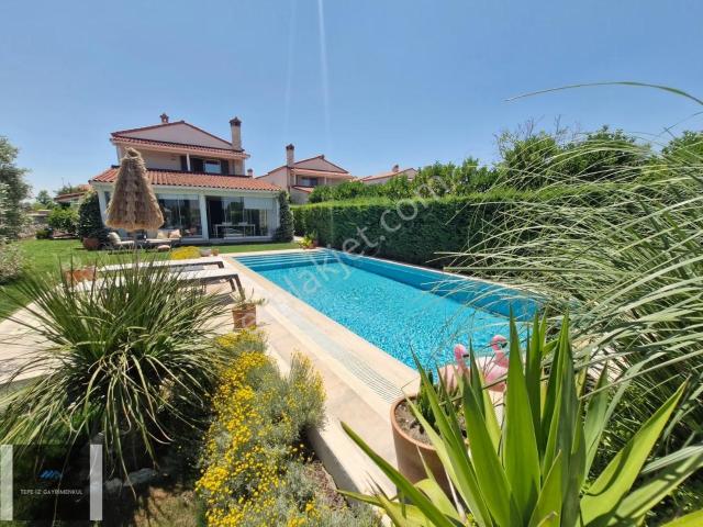Urla, İzmir içerisinde satılık Villa