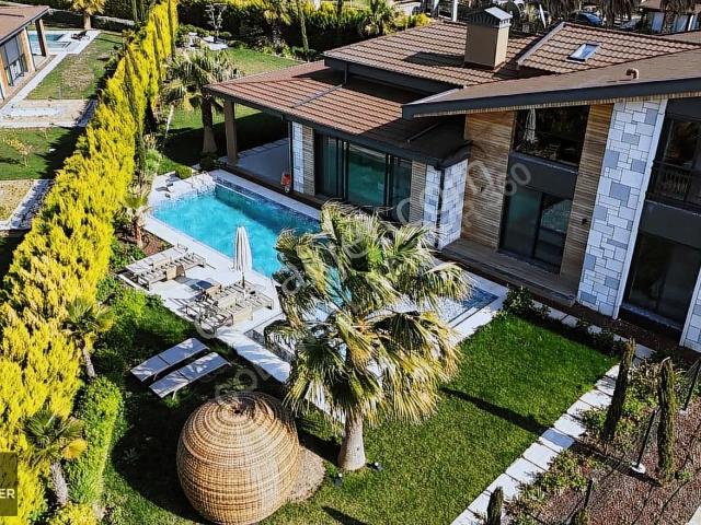Urla, İzmir içerisinde satılık Villa