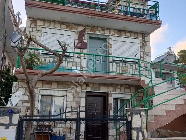 Urla, İzmir içerisinde satılık Bina