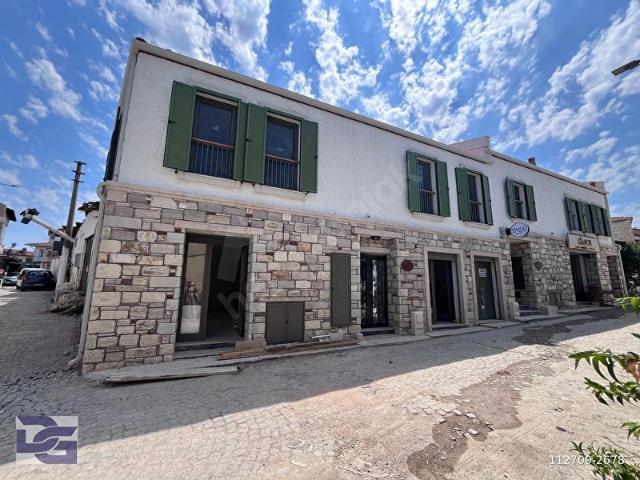 Urla, İzmir içerisinde satılık Ofis