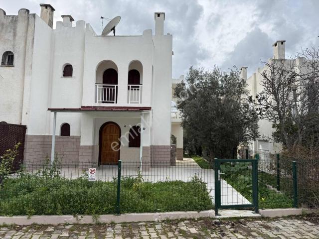 Urla, İzmir içerisinde satılık Villa