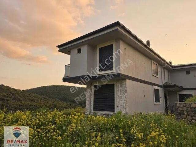 Urla, İzmir içerisinde satılık Villa
