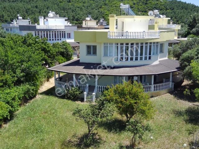 Urla, İzmir içerisinde satılık Villa