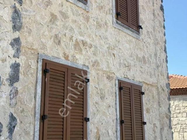 Urla, İzmir içerisinde satılık mülk