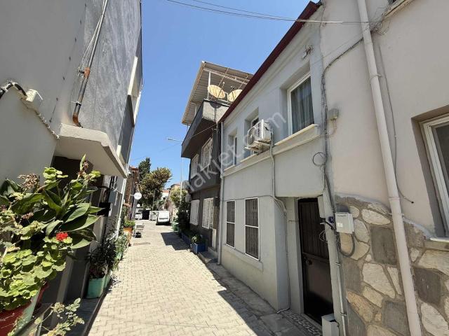 Hacı İsa Mahallesi, Urla içerisinde kiralık Villa