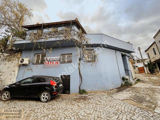 Urla, İzmir içerisinde satılık Villa