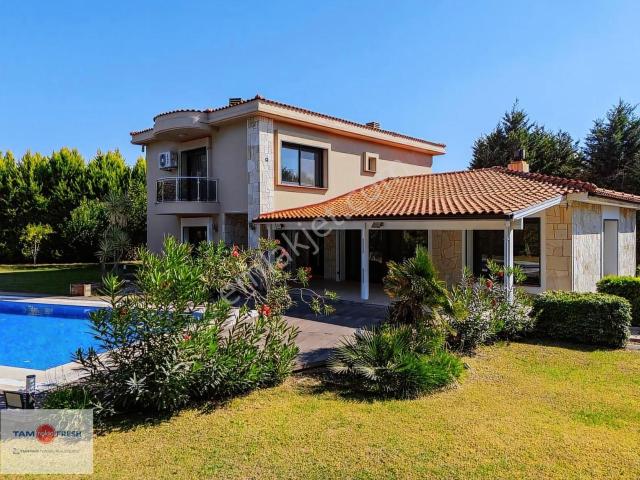 Urla, İzmir içerisinde satılık Villa