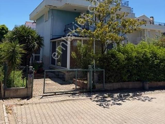 Urla, İzmir içerisinde satılık Villa