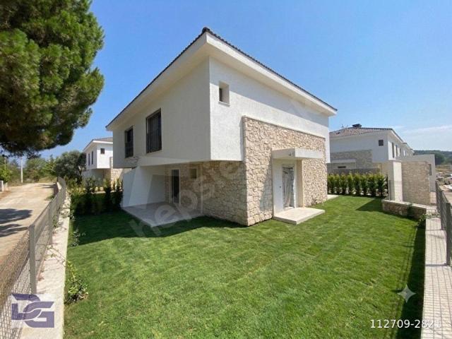 Urla, İzmir içerisinde satılık Villa