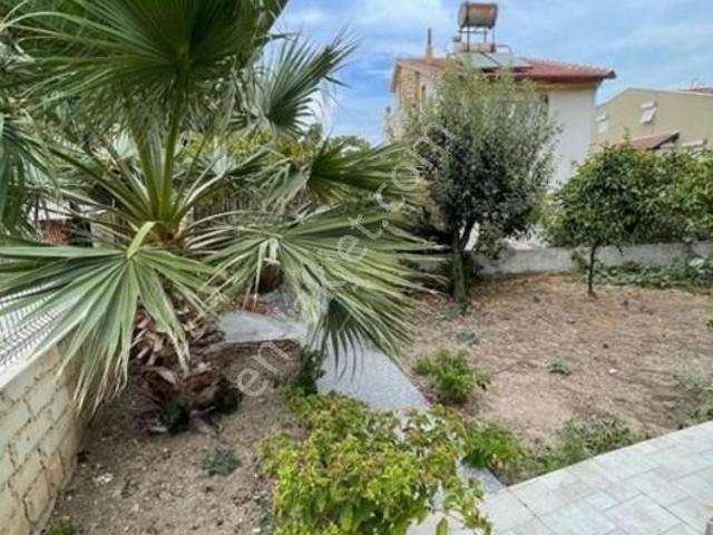 Yenikent Mahallesi, Urla içerisinde kiralık mülk