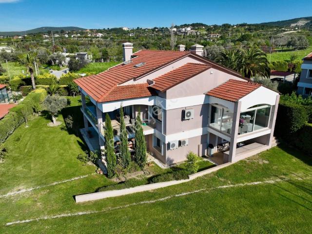Urla, İzmir içerisinde satılık Villa