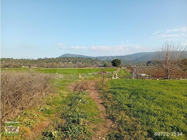 Urla, İzmir içerisinde satılık Arsa