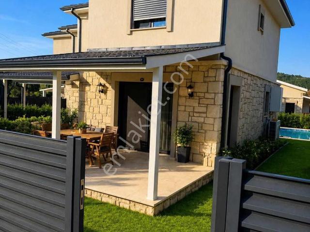 Urla, İzmir içerisinde kiralık mülk