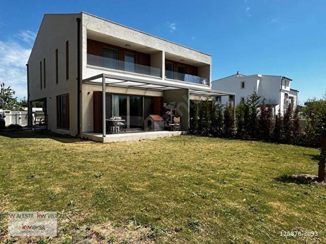 Urla, İzmir içerisinde satılık Villa