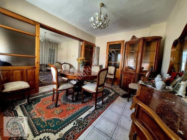 Urla, İzmir içerisinde satılık Villa